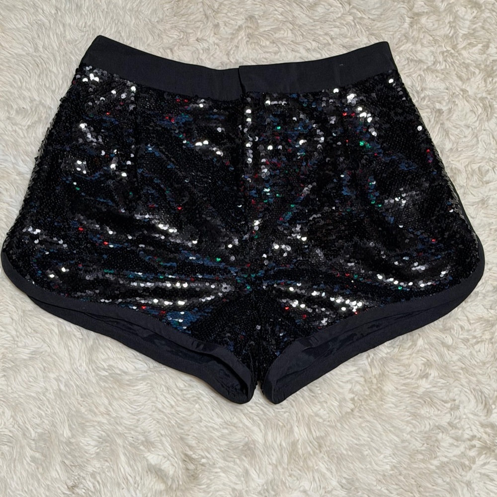 NWT Dundas Black Sequin Shorts - Size Medium